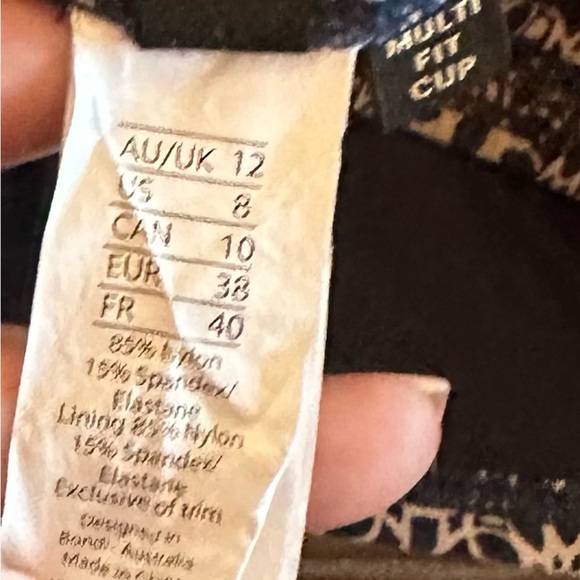 Niptuck Swim Nautical Foil Joanne One
Piece Swimsuit Size 8 - Picture 7 of 7